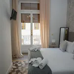 Joy's Ortigia Bed & Breakfast 4*