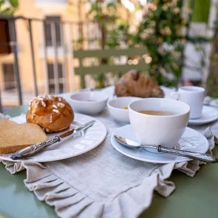 Bed & Breakfast Joy's Ortigia
