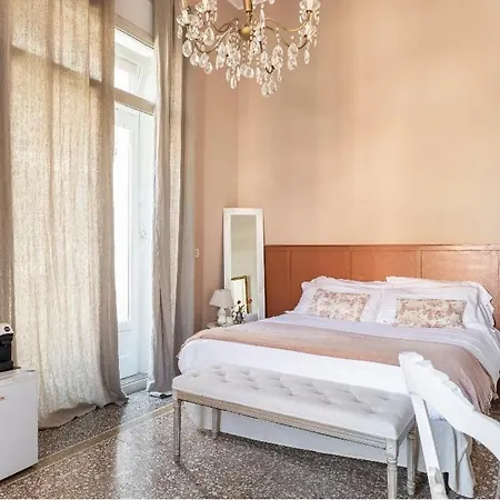 Joy's Ortigia Bed and breakfast