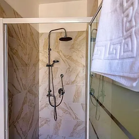 Joy's Ortigia Bed & Breakfast 4*