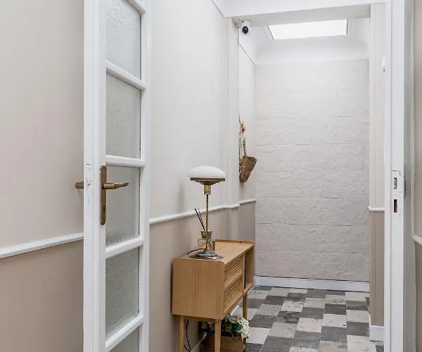 Joy's Ortigia Bed & Breakfast 4*