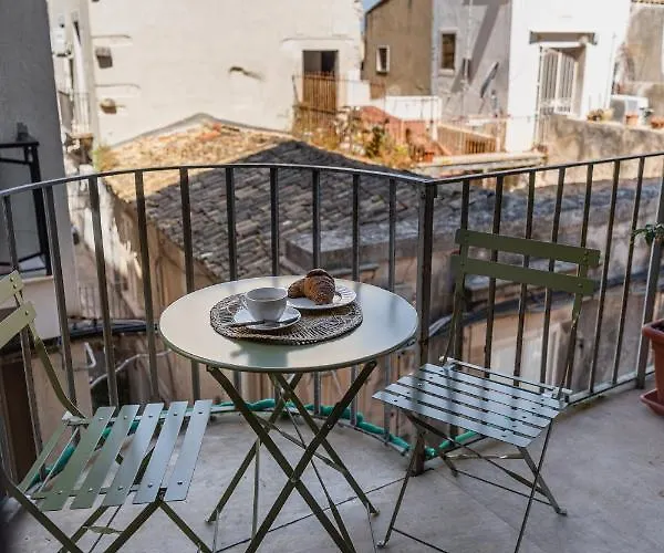 Joy's Ortigia 4* Syracuse