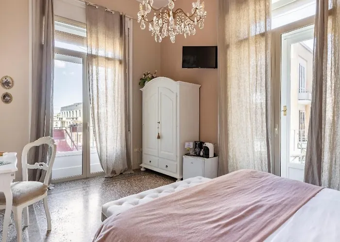 Bed & Breakfast Joy's Ortigia 4*