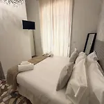 Joy's Ortigia Bed & Breakfast