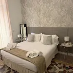 Joy's Ortigia Bed & Breakfast