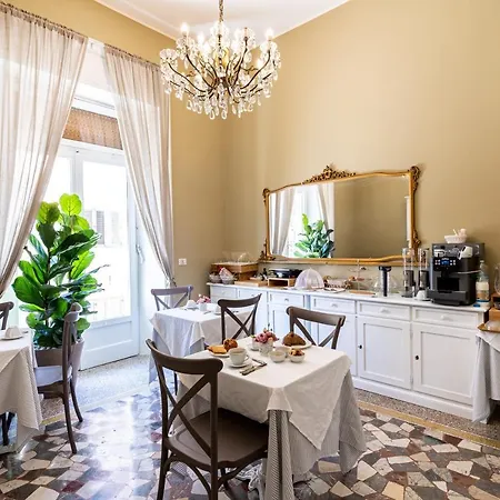 فندق مبيت وإفطار Joy's Ortigia سيراكوزا